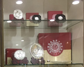 廣銀實業(yè)制品展廳四